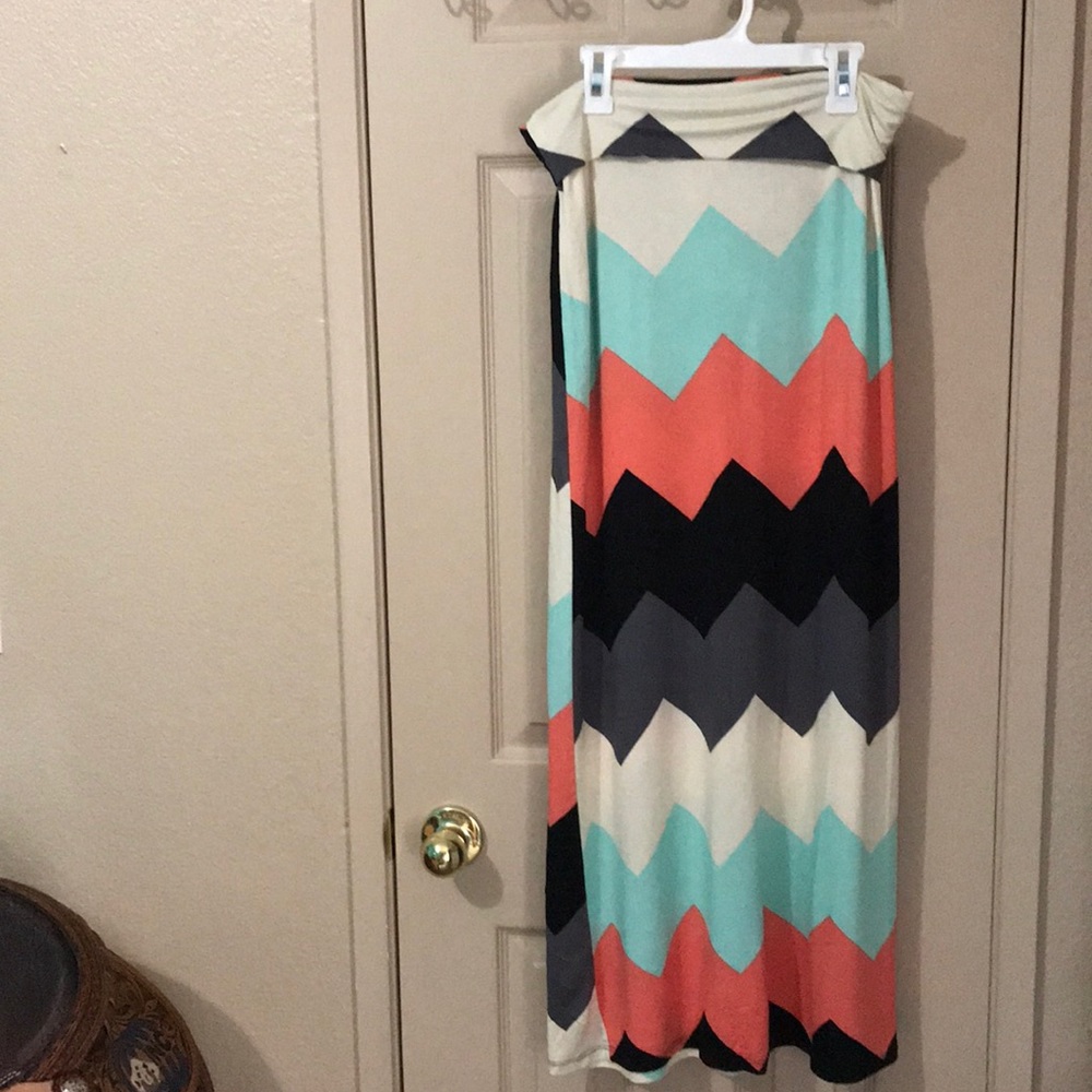 Rue 21 Maxi Skirt size medium.